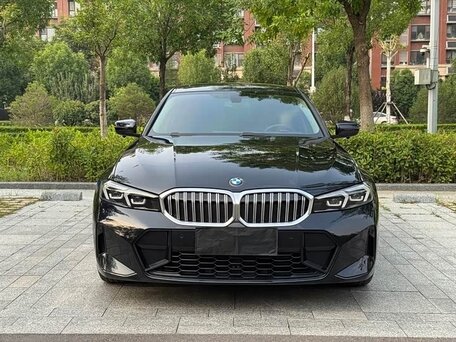 2023 BMW 3 серии Long 320Li VII (G2x) Рестайлинг, чёрный, 3230000 рублей, вид 3