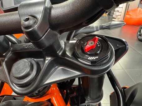 2023 KTM 390 Adventure, чёрный, 669000 рублей, вид 4