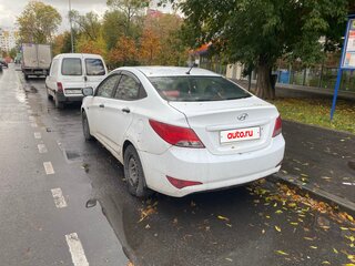2015 Hyundai Solaris I Рестайлинг, белый, 350000 рублей, вид 3