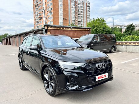 2026 Audi Q7 50 TDI II (4M) Рестайлинг 2, чёрный, 12750000 рублей, вид 3