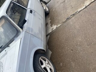 2010 Lada (ВАЗ) 2105, белый, 180000 рублей, вид 4