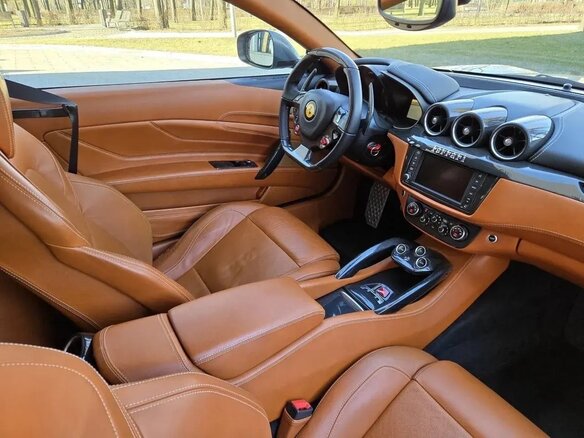 2011 Ferrari FF, серый, 15080000 рублей - вид 6