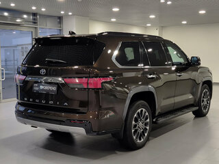 2022 Toyota Sequoia III, коричневый, 9230000 рублей, вид 5