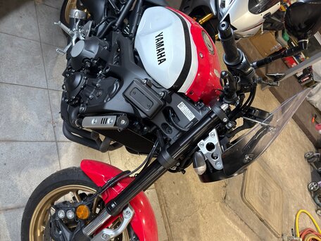 2020 Yamaha XSR900, белый, 1150000 рублей, вид 3