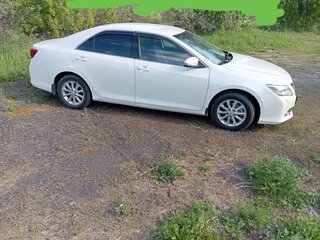 2014 Toyota Camry VII (XV50), белый, 1950000 рублей, вид 3