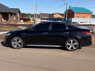 2020 Kia Optima IV Рестайлинг, чёрный, 2220000 рублей, вид 3