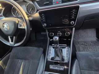 2017 Skoda Superb III, чёрный, 1800000 рублей, вид 3