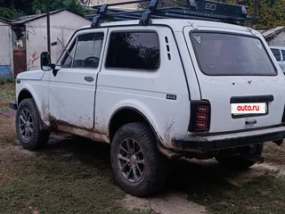 2001 Lada (ВАЗ) 2121 (4x4) I Рестайлинг, белый, 260000 рублей, вид 4