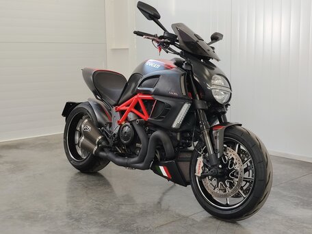2013 Ducati Diavel Carbon, чёрный, 879000 рублей, вид 2