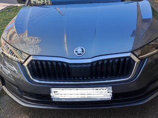 2021 Skoda Octavia IV (A8), серый, 2650000 рублей, вид 3