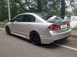 2010 Honda Civic VIII Рестайлинг, серебристый, 790000 рублей, вид 5