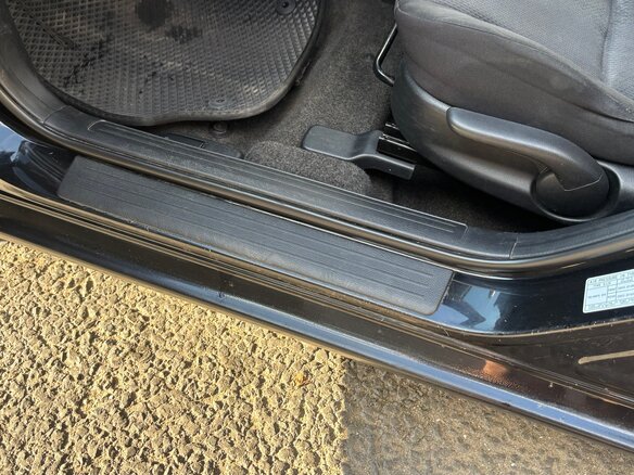2010 Mazda 3 II (BL), чёрный, 750000 рублей - вид 31