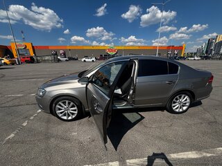 2012 Volkswagen Passat B7, бежевый, 820000 рублей, вид 5