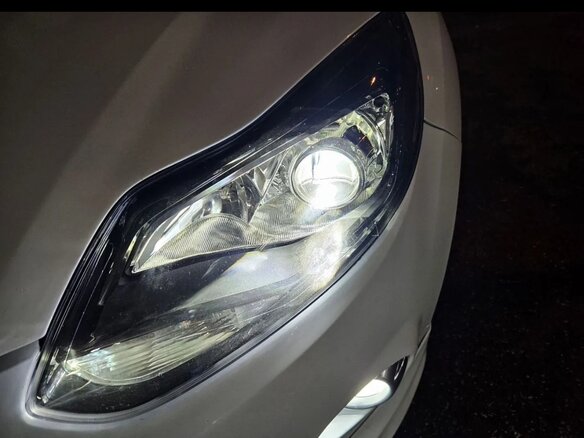 2012 Ford Focus III, белый, 999999 рублей - вид 6