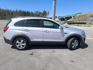 2013 Chevrolet Captiva I Рестайлинг 2, серебристый, 1050000 рублей, вид 4