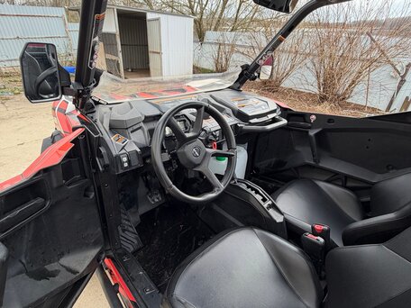2020 BRP Can-Am Maverick Trail, красный, 1700000 рублей, вид 4
