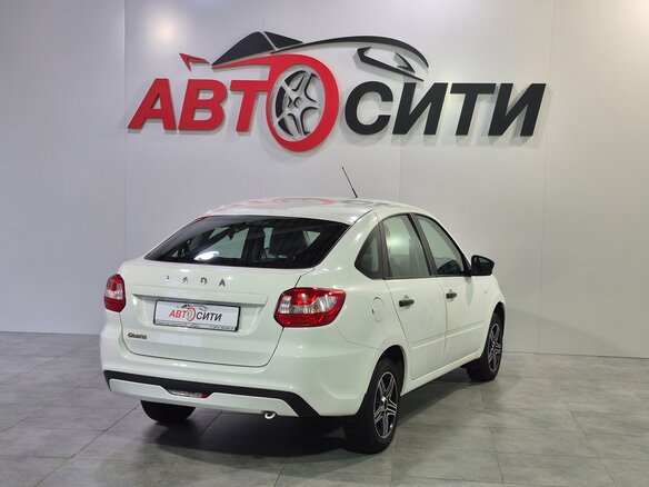 2019 Lada (ВАЗ) Granta I Рестайлинг, белый, 375000 рублей - вид 7