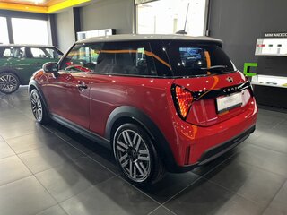 2024 Mini Hatch C IV (F65/F66/J01), красный, 4790000 рублей, вид 2