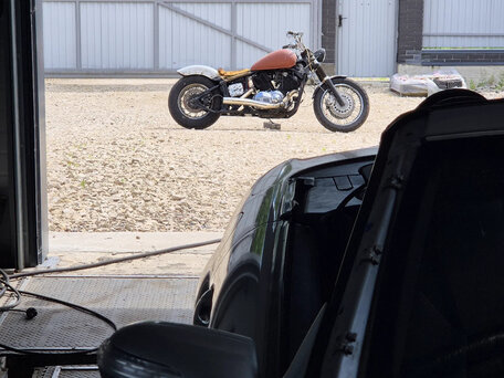 2004 Yamaha XVS1100, чёрный, 270000 рублей, вид 1