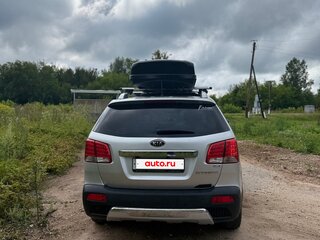 2010 Kia Sorento II, серебристый, 1400000 рублей, вид 5