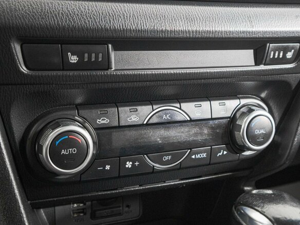 2014 Mazda 3 III (BM), чёрный, 1199000 рублей - вид 17