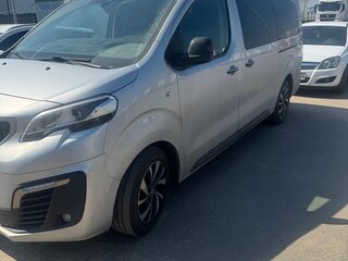 2021 Peugeot Traveller Long I, серый, 3150000 рублей, вид 2