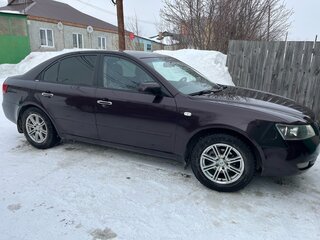 2006 Hyundai Sonata V (NF), красный, 600000 рублей, вид 3