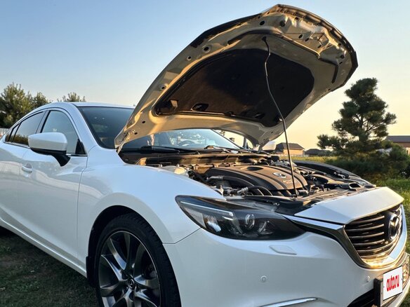 2018 Mazda 6 III (GJ) Рестайлинг, белый, 2400000 рублей - вид 8