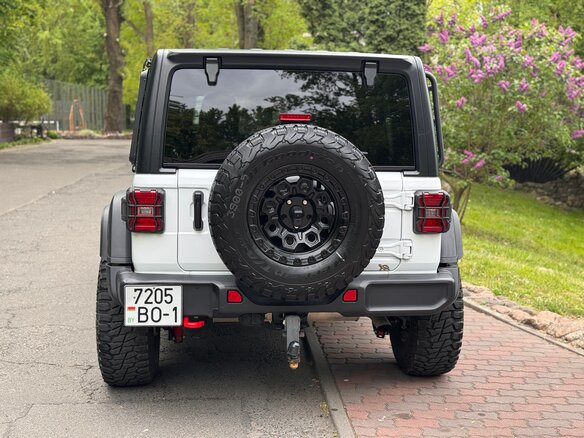 2024 Jeep Wrangler IV (JL) Рестайлинг, белый, 5100000 рублей - вид 9
