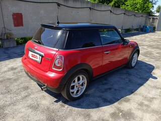 2011 Mini Hatch Cooper II (R56) Рестайлинг, красный, 850000 рублей, вид 5