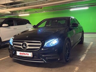 2020 Mercedes-Benz E-Класс 220 d V (W213, S213, C238), чёрный, 4050000 рублей, вид 1
