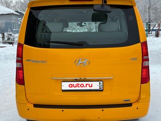 2018 Hyundai Grand Starex I Рестайлинг 2, жёлтый, 2500000 рублей, вид 5