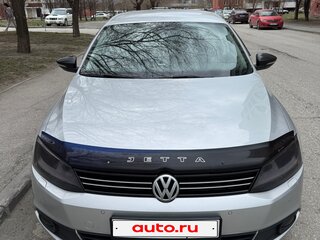 2013 Volkswagen Jetta VI, серебристый, 1050000 рублей, вид 1