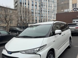 2017 Toyota Estima III Рестайлинг 3, белый, 3500000 рублей, вид 2