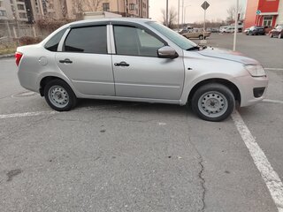 2015 Lada (ВАЗ) Granta I, серебристый, 220000 рублей, вид 4