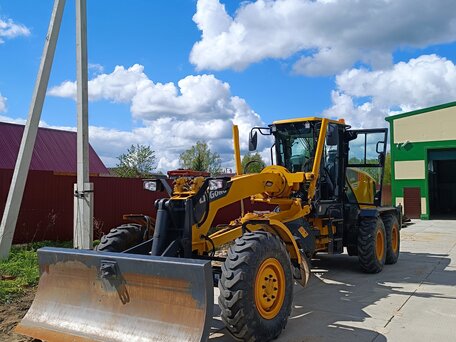 2023 LiuGong 4215-6WD, жёлтый, 12900000 рублей, вид 2