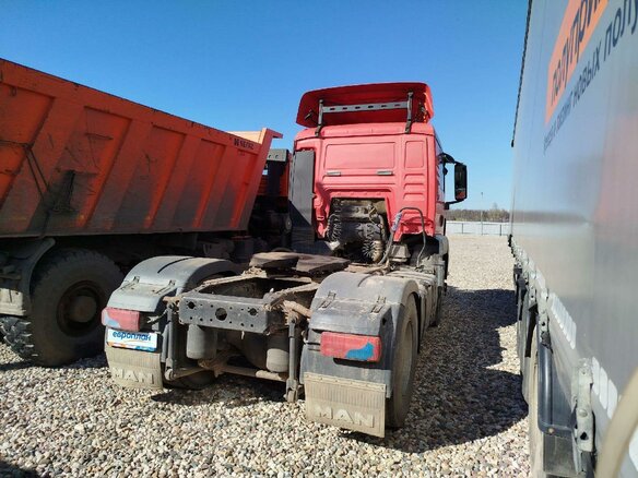 2012 MAN TGS, красный, 1650000 рублей - вид 2