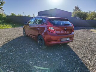 2016 Hyundai Solaris I Рестайлинг, красный, 1390000 рублей, вид 5