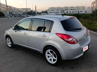 2011 Nissan Tiida Latio I, серебристый, 960000 рублей, вид 5