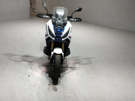 2025 Honda X-ADV, белый, 1490000 рублей, вид 3