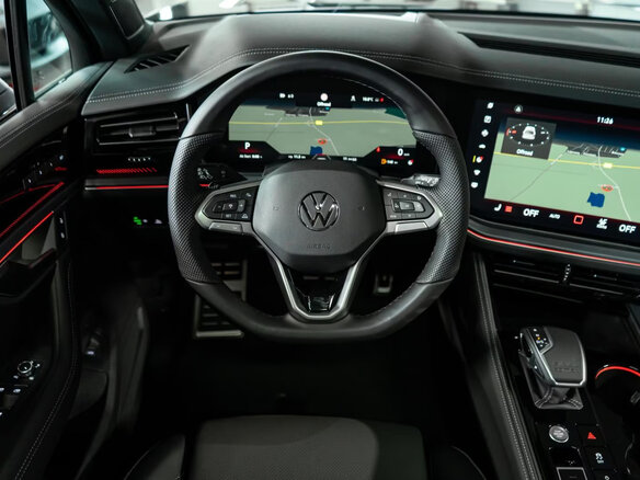 2026 Volkswagen Touareg III Рестайлинг, чёрный - вид 17
