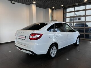 2023 Lada (ВАЗ) Granta I Рестайлинг, белый, 650000 рублей, вид 3