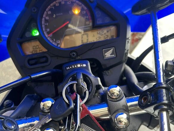 2010 Honda CB 600F Hornet, белый, 590000 рублей - вид 9