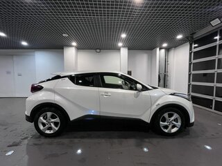 2018 Toyota C-HR I, белый, 2213000 рублей, вид 2