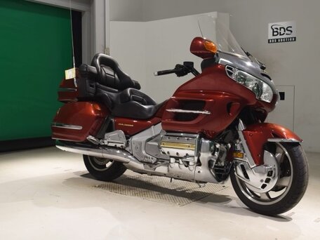2004 Honda GL 1800 Gold Wing, красный, 740000 рублей, вид 3