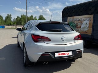 2012 Opel Astra GTC J Рестайлинг, белый, 700000 рублей, вид 2