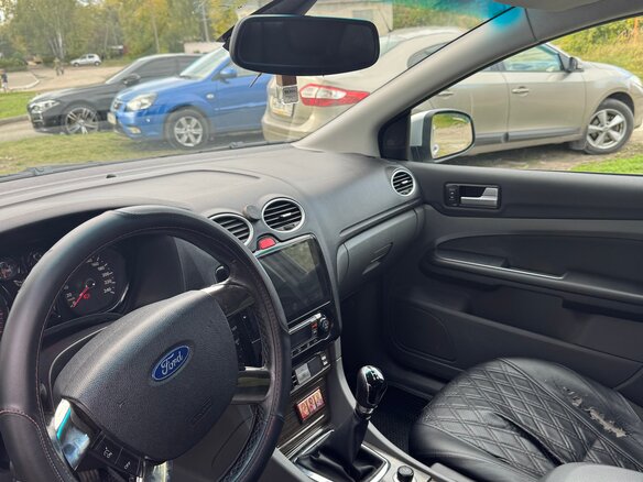 2008 Ford Focus II Рестайлинг, серебристый, 460000 рублей - вид 9