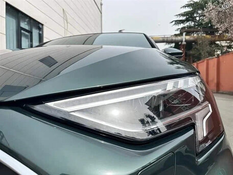 2023 Audi A3 Sportback 35 TFSI IV (8Y), зелёный, 2290000 рублей, вид 4
