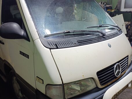2004 Mercedes-Benz Sprinter, белый, 700000 рублей, вид 1