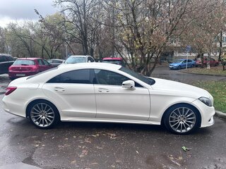 2015 Mercedes-Benz CLS 350 BlueTEC II (C218) Рестайлинг, белый, 2700000 рублей, вид 3